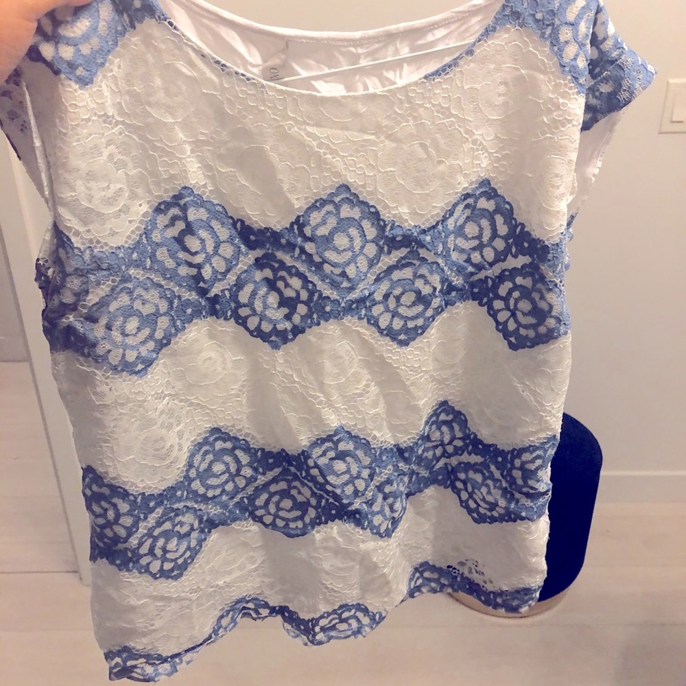 Cute floral top
